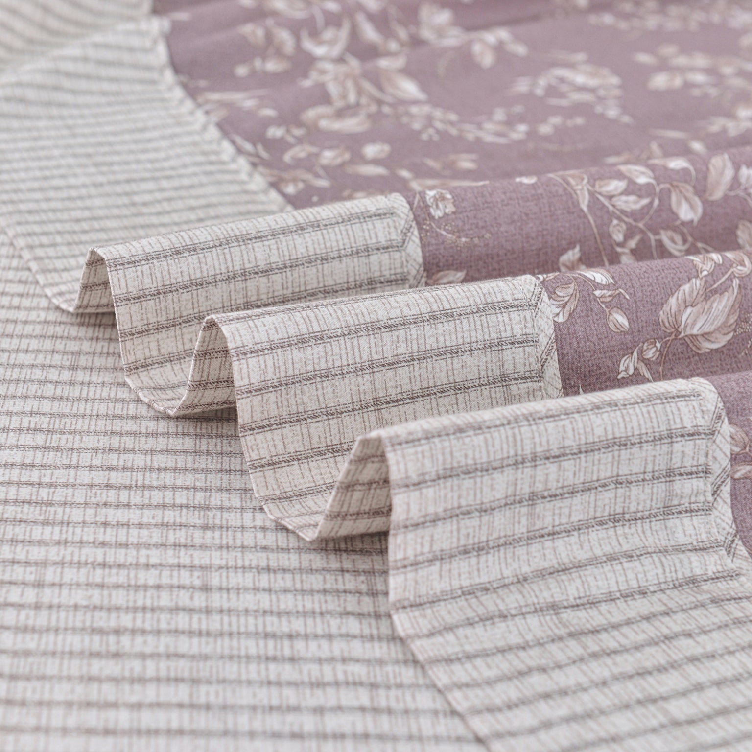 Ariela (ΣΕΤ ΣΕΝΤΟΝΙΑ Υ/Δ 245×270+2 ΜΑΞ/ΘΗΚΕΣ 52×75) 220TC