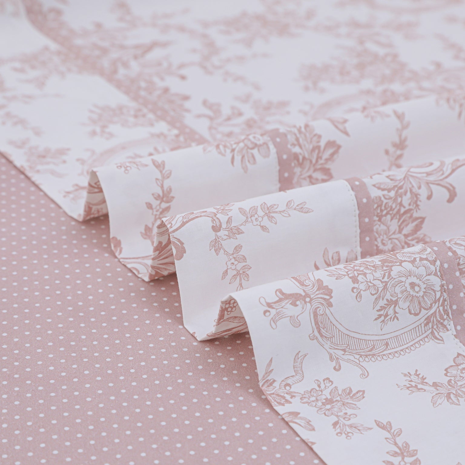Chantal (Pink) (ΣΕΤ ΣΕΝΤΟΝΙΑ Υ/Δ 245×270+2 ΜΑΞ/ΘΗΚΕΣ 52×75) 210TC