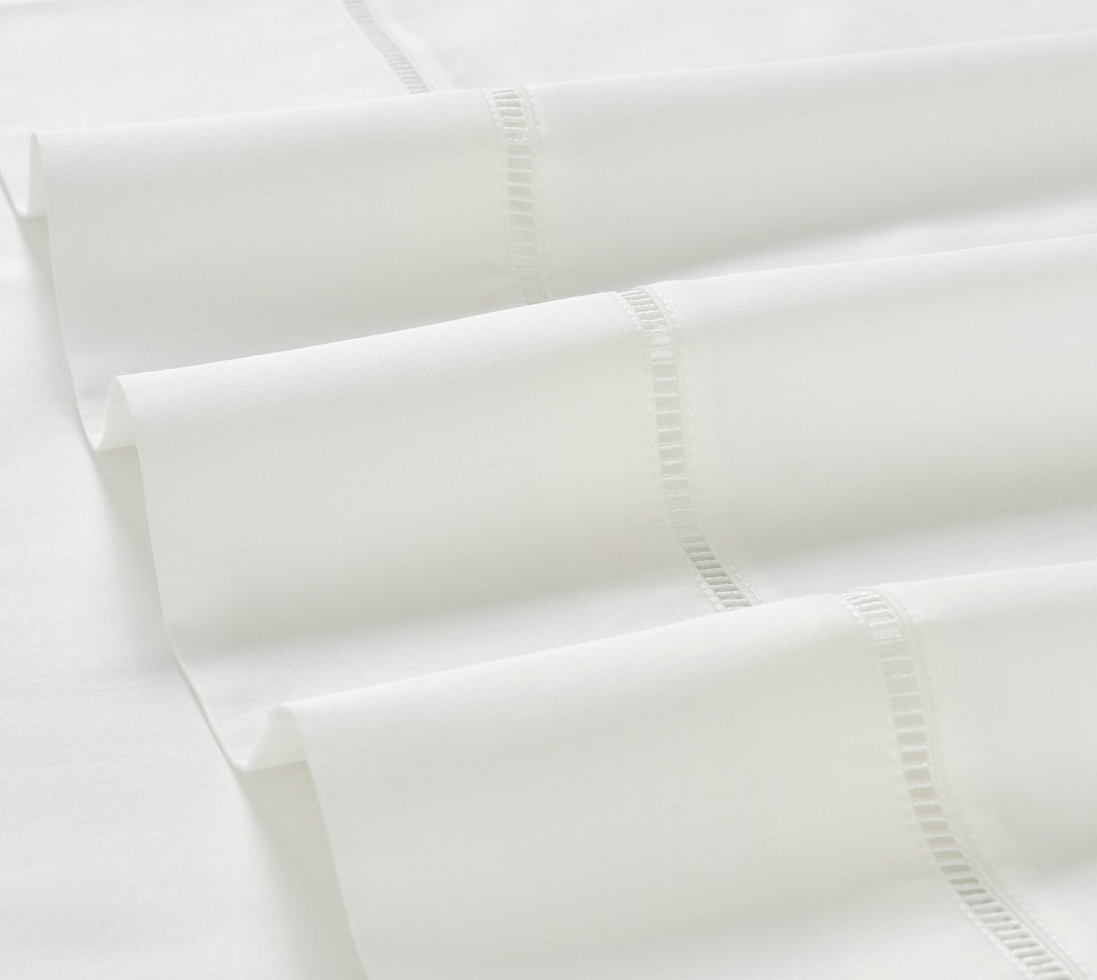 Venice (White) (ΣΕΤ ΣΕΝΤΟΝΙΑ Υ/Δ 245×270+2 ΜΑΞ/ΘΗΚΕΣ 52×75) 300TC