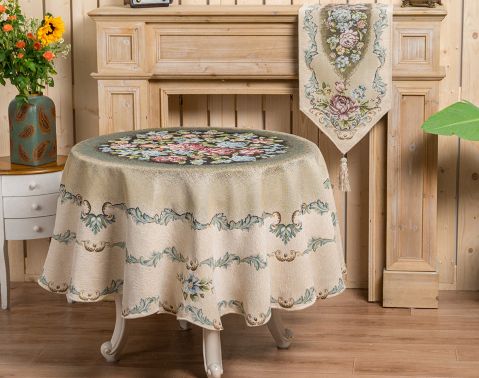 Liolios | (Στόφα-DAMASCO) Beige Καρέ